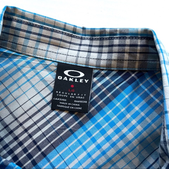 Oakley Plaid Blue Grey Short Sleeve Buttondown MED - Picture 5 of 7